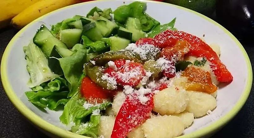 Cuisine rapide gnocchis poivron mariné