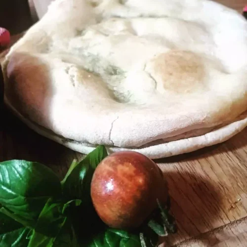 Focaccia pesto et fromage