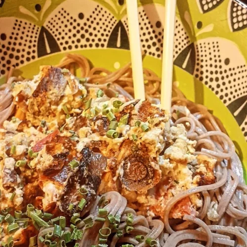 Omelette Japonaise et nouilles soba